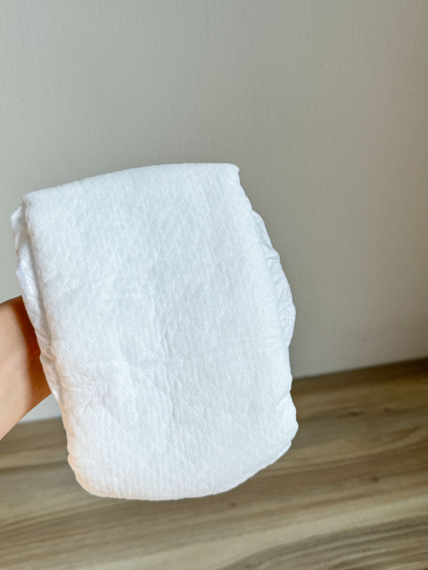 Pantalon &agrave; couches &agrave; bon prix avec feuille sup&eacute;rieure douce